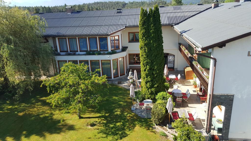 Beautyfarm Landhaus Servus וולדן אם וורתרסי מראה חיצוני תמונה